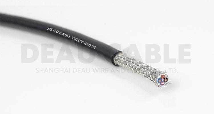 典型應用適用機床和起重運輸設備在內(nèi)的制造加工用機器各部件間的內(nèi)部連接。 充許該電纜直接與電源線相連接.不推薦屏蔽電纜用于連續(xù)彎曲的場合， 可用于工業(yè)使用環(huán)境下的偶爾彎曲移動場合， 如機床、 磨床等。